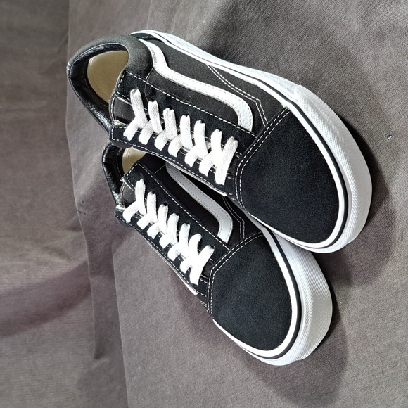 Vans Shoes - Vans Old Skool Black Suede Canvas White Leather Lace Up Sneakers G US 7. 5